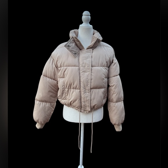 Puffer Jacket - Picture 3 of 7